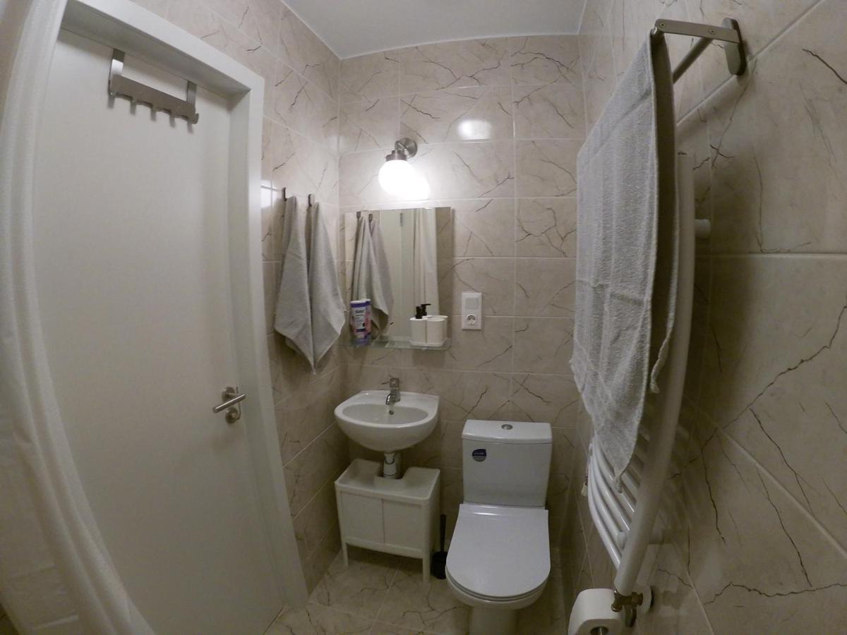 Lapegle Hotel Aluksne Ngoại thất bức ảnh